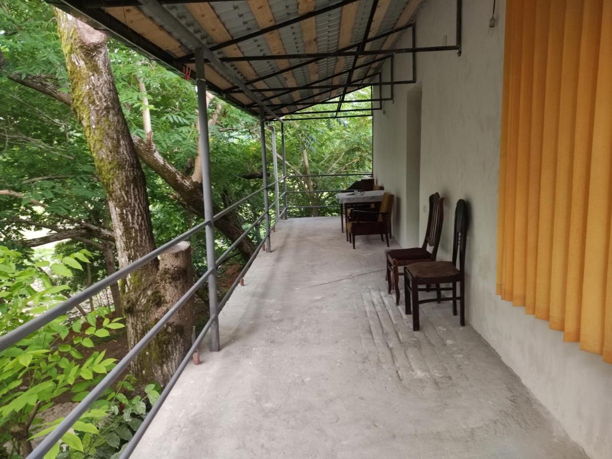 Hostel On The River Batumi Exterior photo