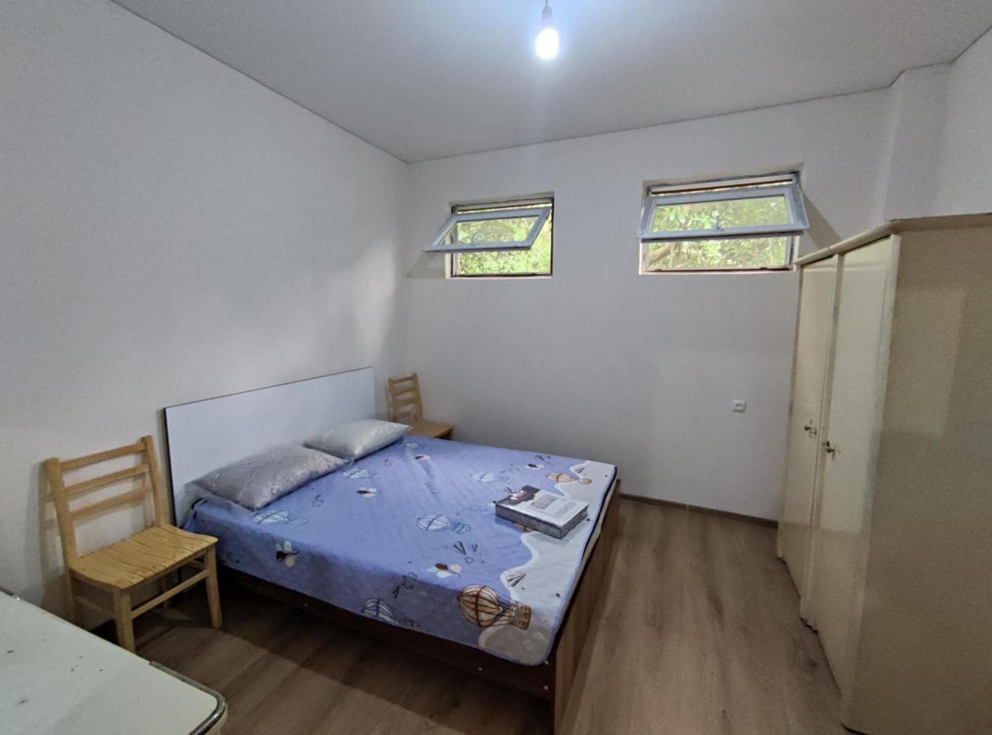 Hostel On The River Batumi Exterior photo